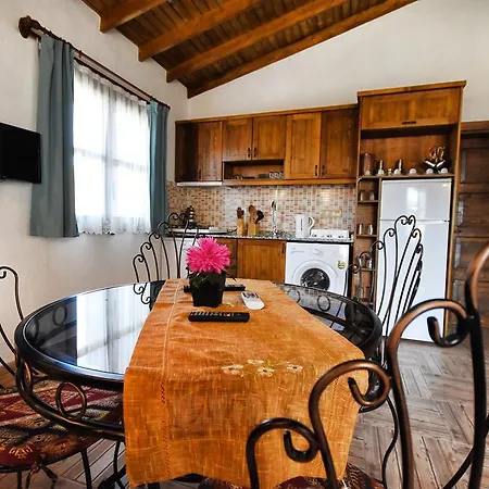 Malhun Villa *